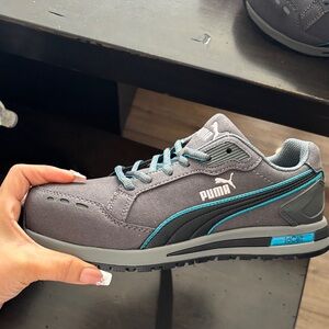 Puma Gray Sneakers with Teal Trim